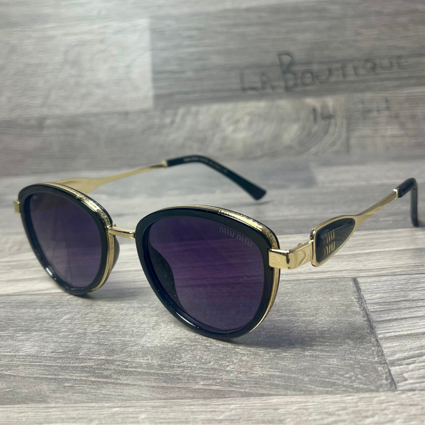Miu Miu Cat Black 2026