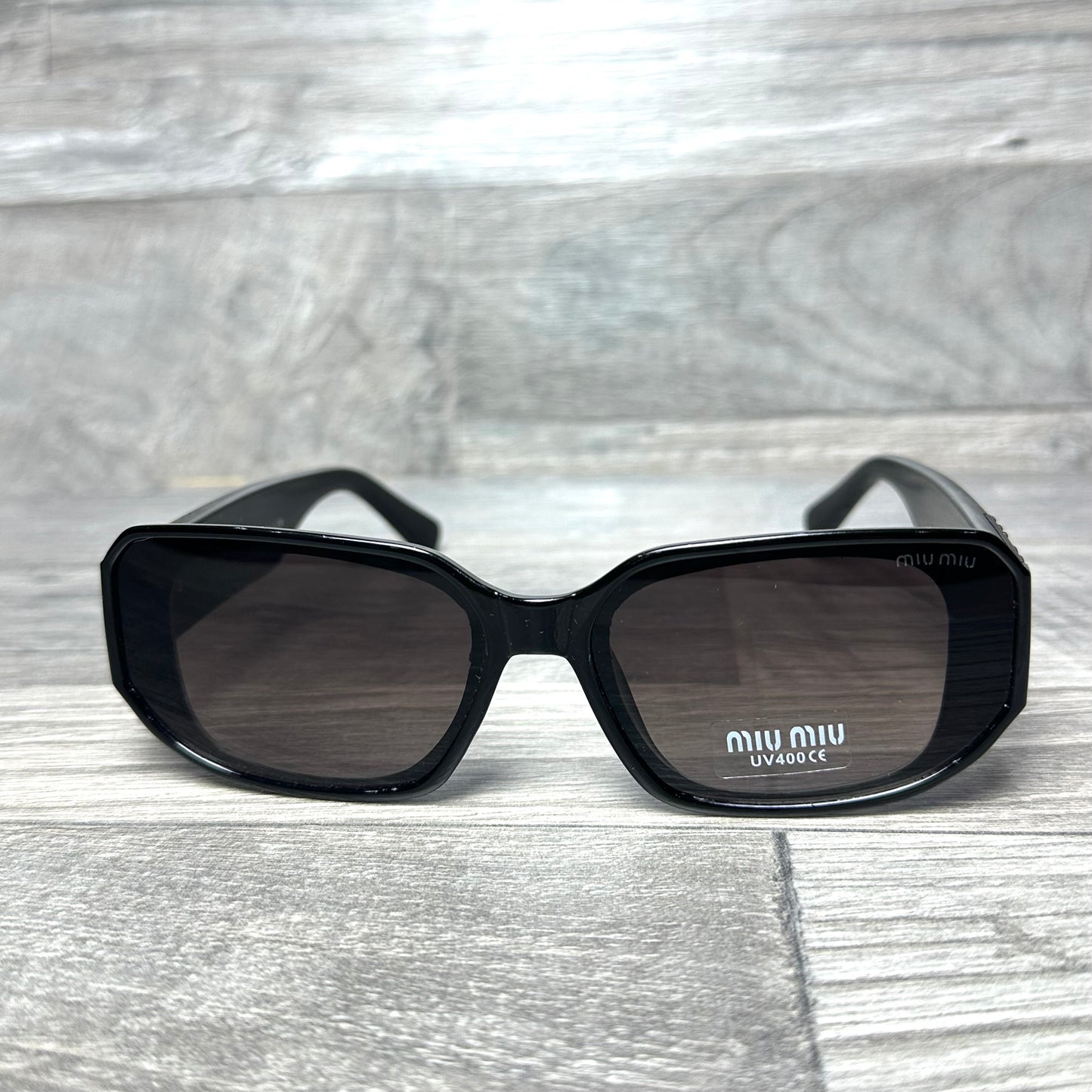Miu Miu 043 - Black Gold 2026