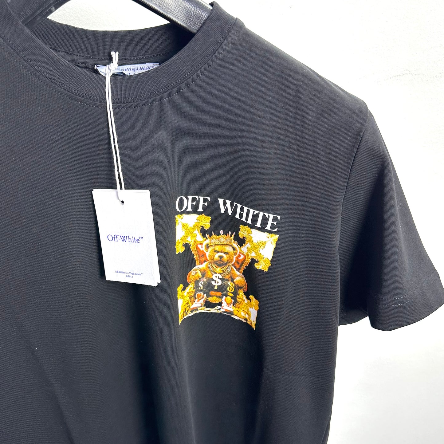 Off White Black - Gold King 2026