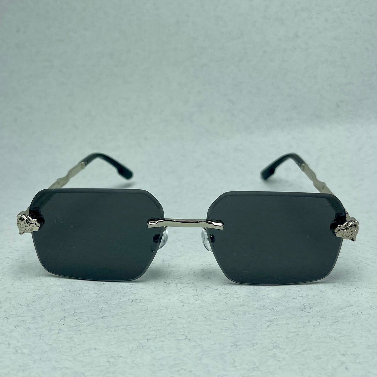Cartier Eyewear Panther Black Silver