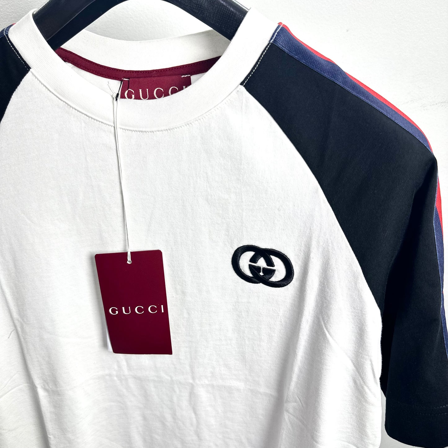 Gucci White - Black 2026