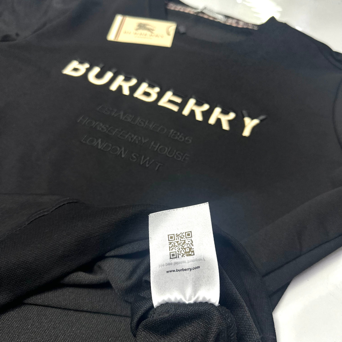 Burberry Black Gold 2026