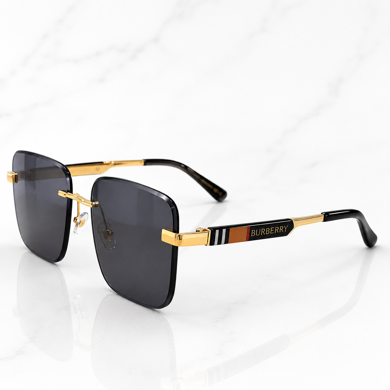 Burberry Classic Black G-95