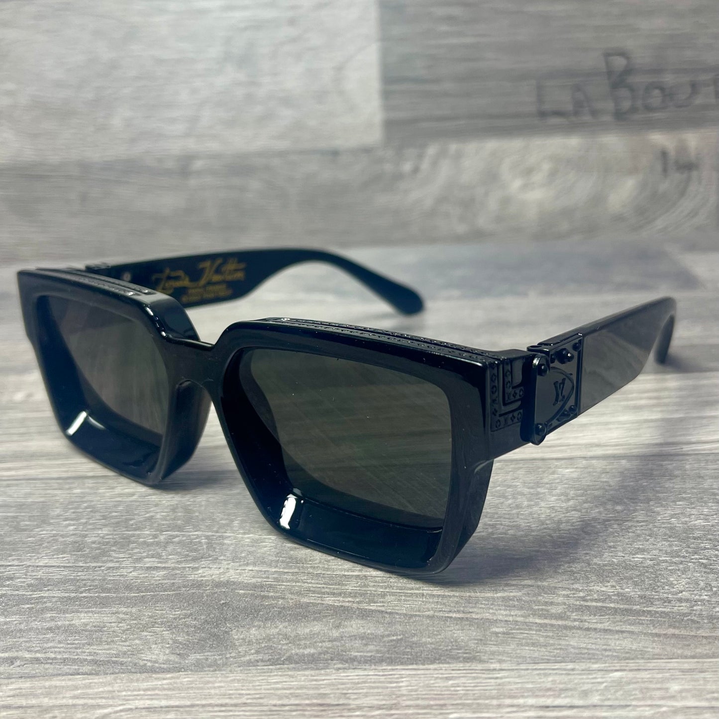 Louis Vuitton Millionaires Black