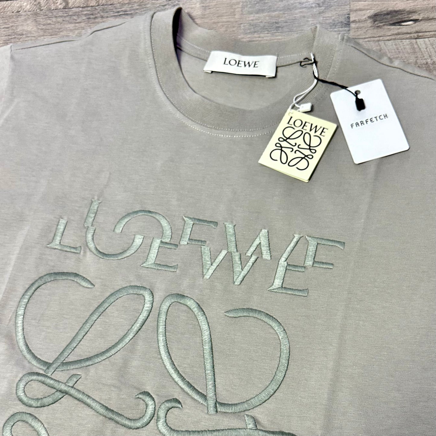 Loewe Grey Classic 2026