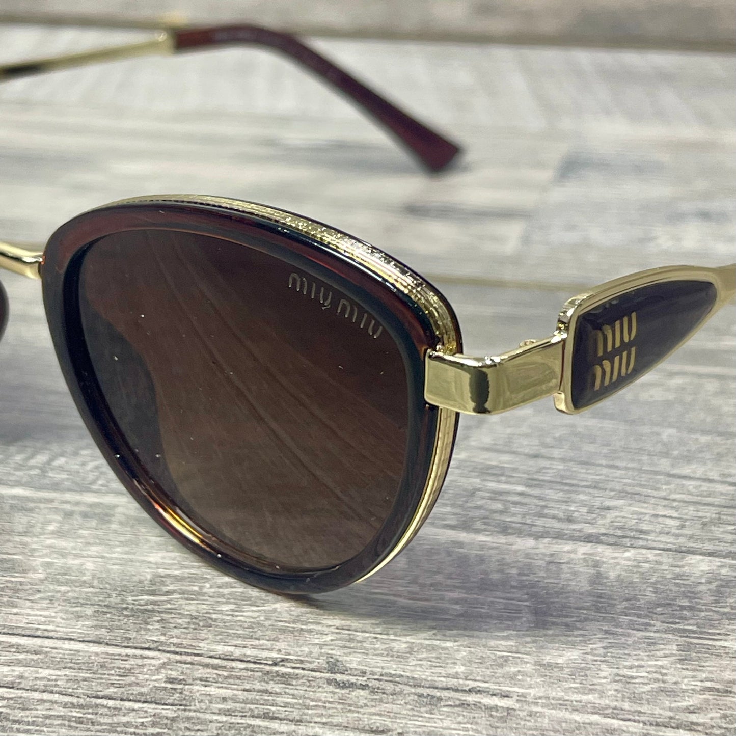Miu Miu Cat Brown 2026