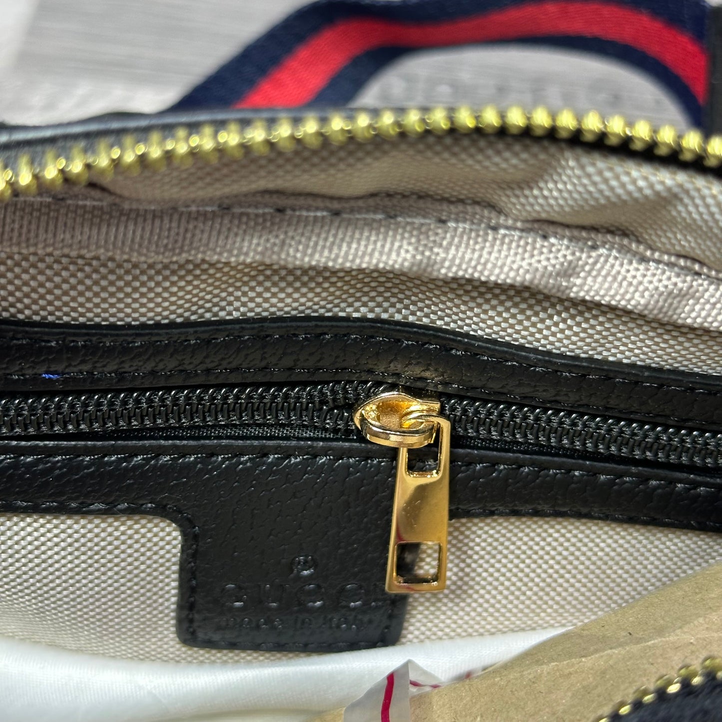 Gucci GG Black Gold Classic 2025