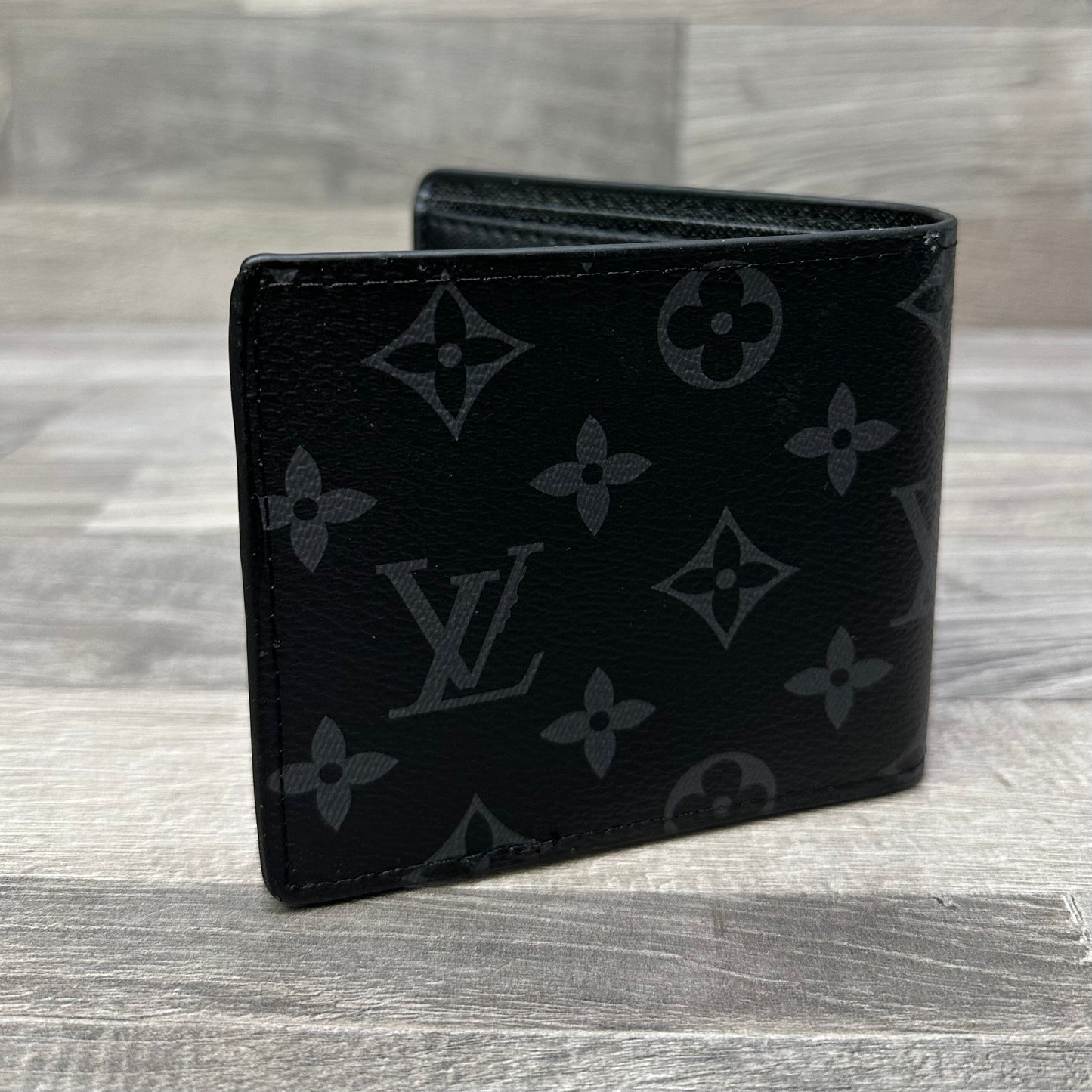 Louis Vuitton Wallet Small 2