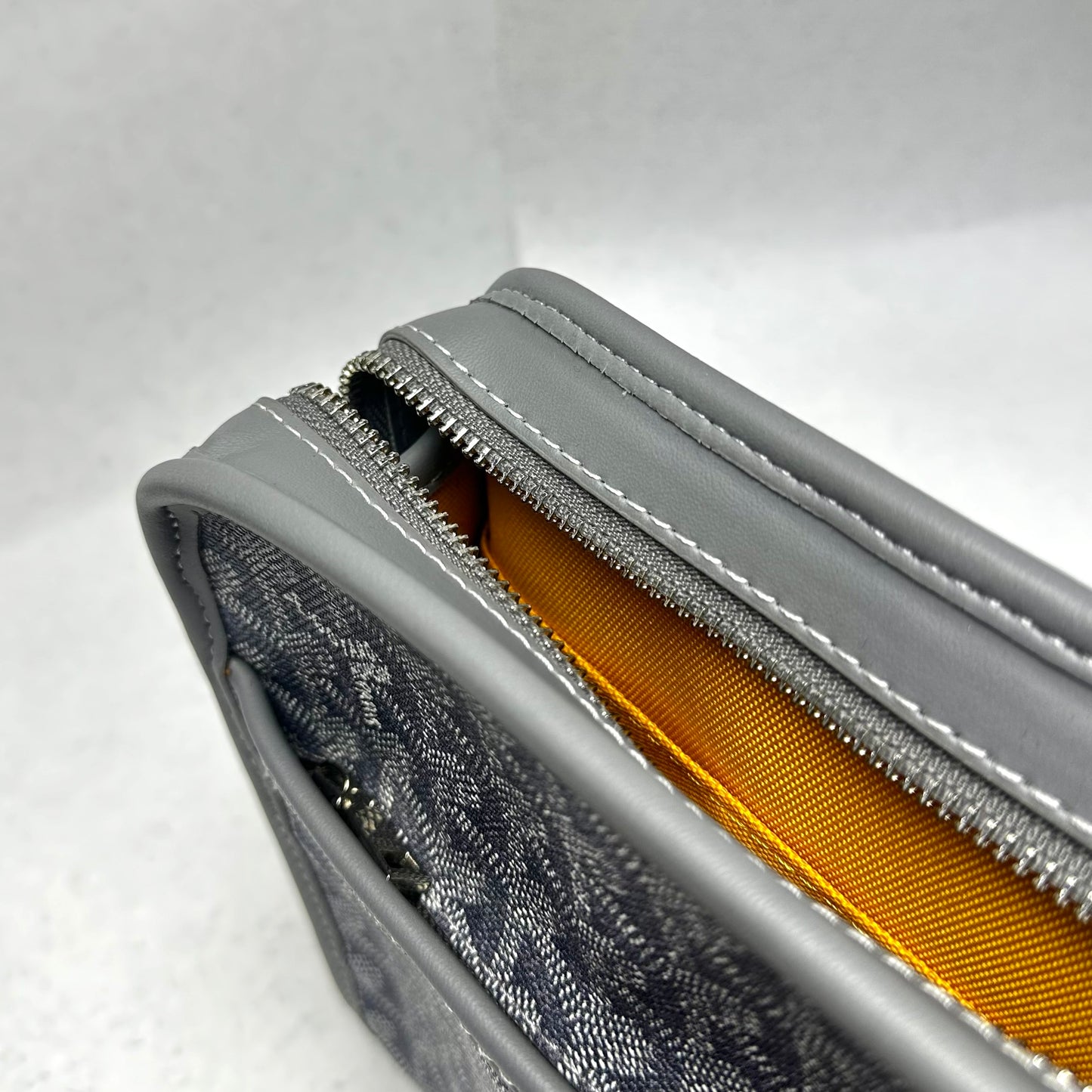 Goyard Jouvence Toiletry