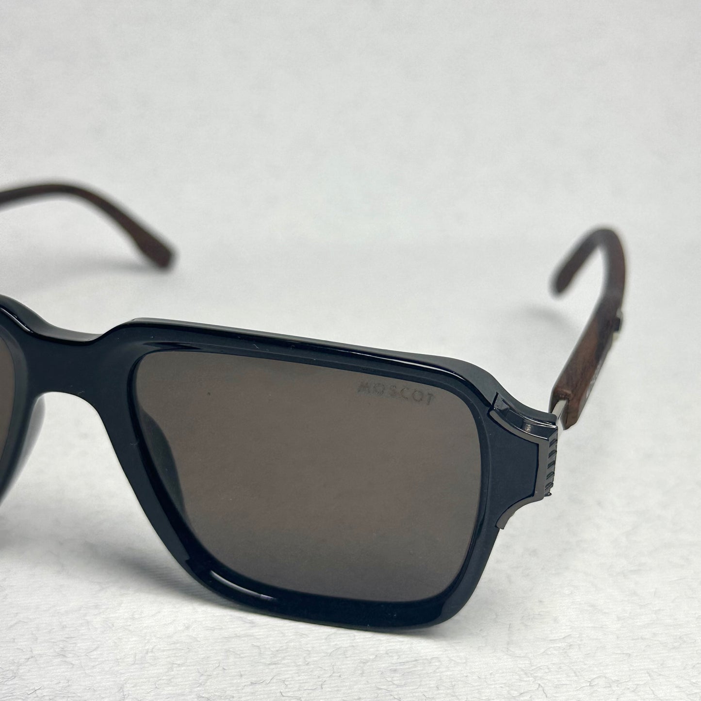 Moscot Black - 2026