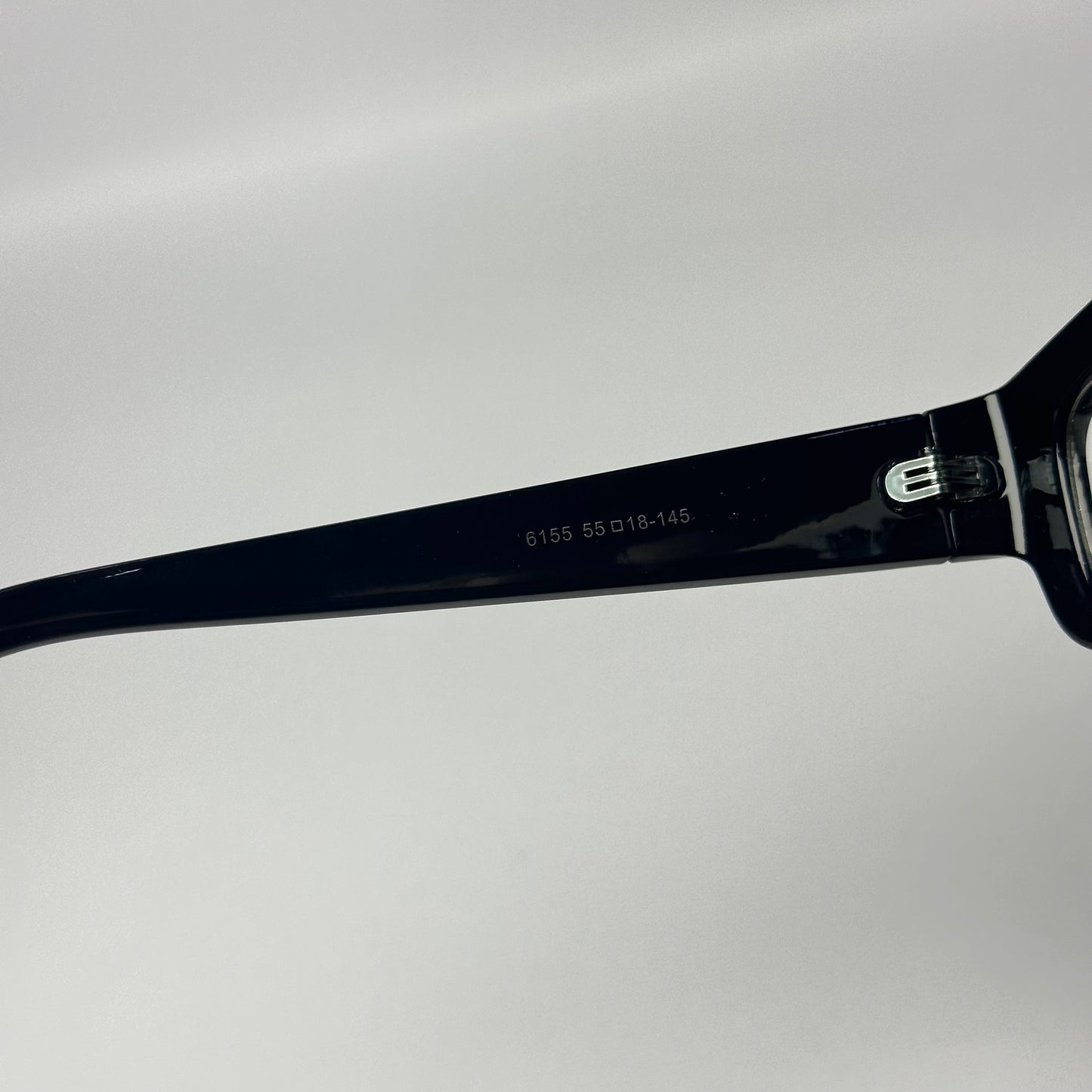 Louis Vuitton Ladies Evidence Clear