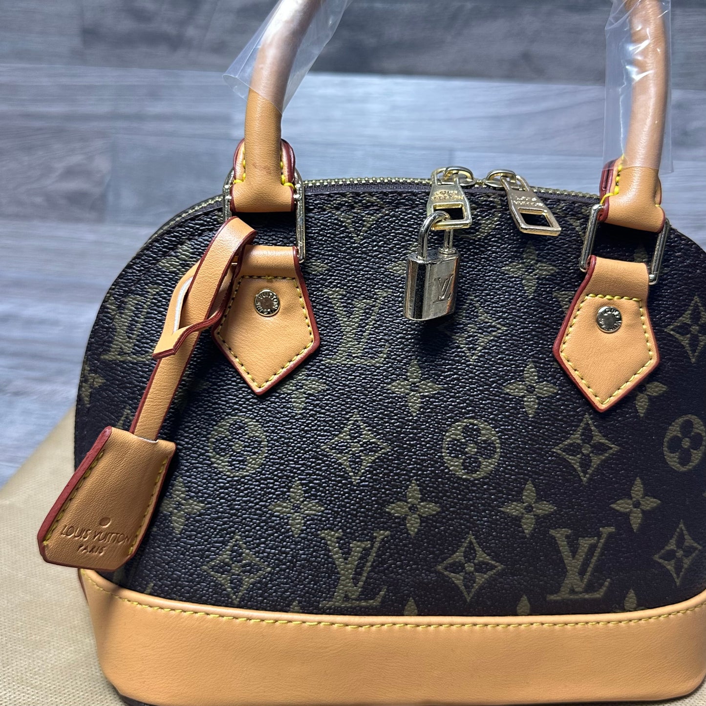 LV Alma BB Canvas Monogram