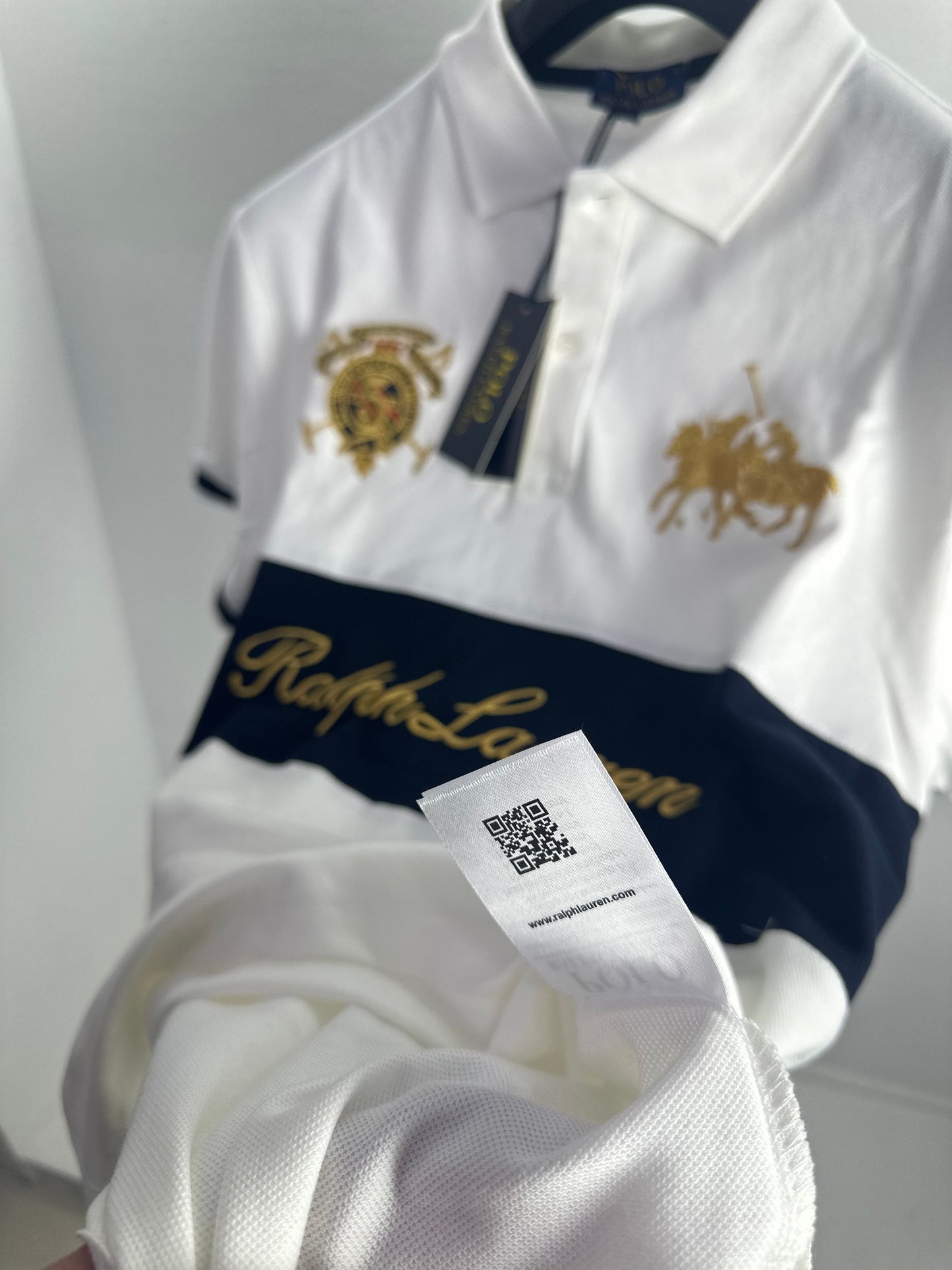 Polo Classic White 2026