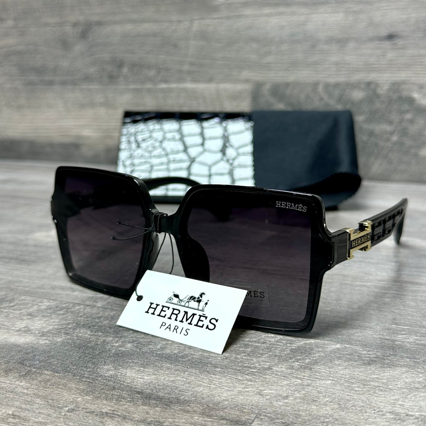 Hermes 03 - Black 2025