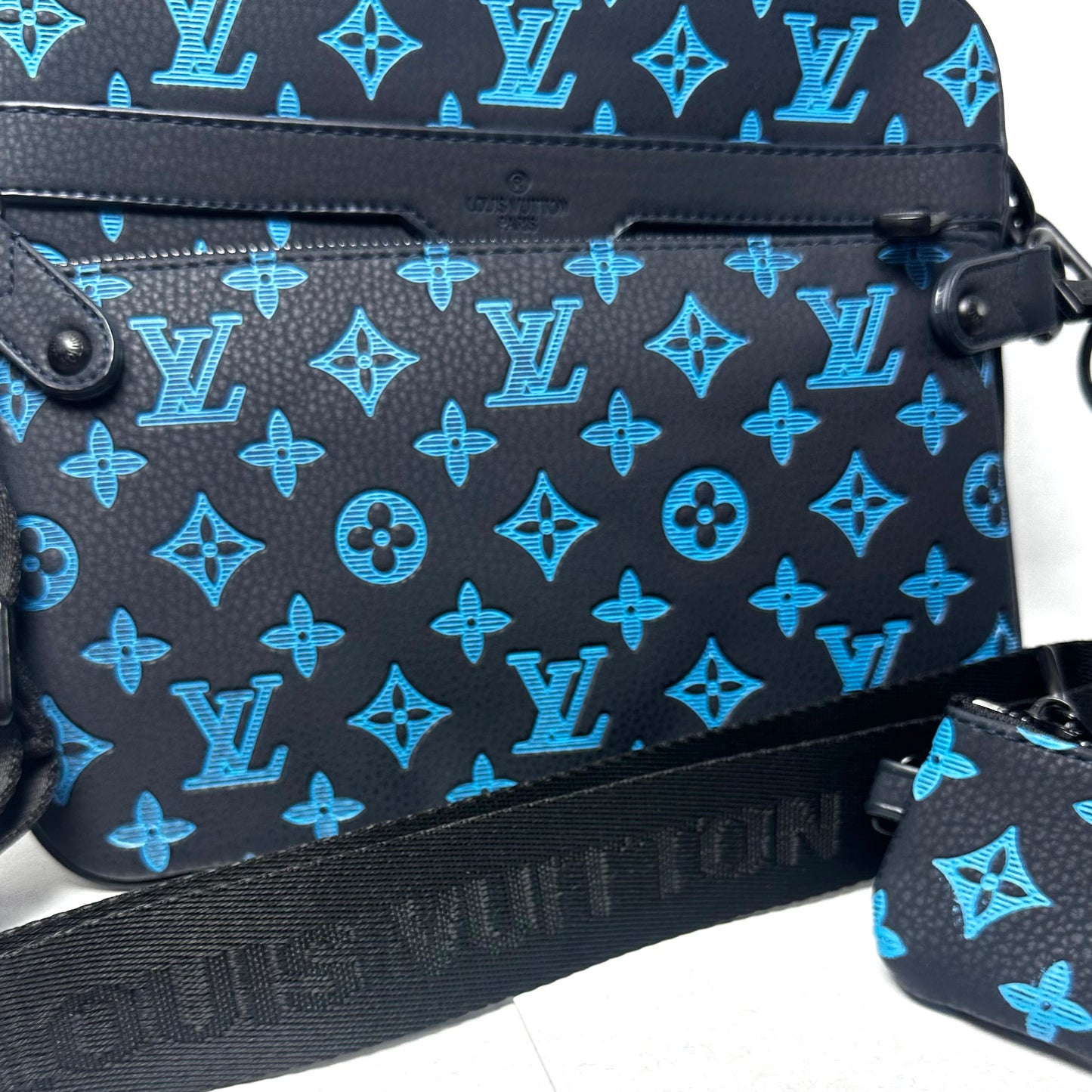 Louis Vuitton Trio Messenger 2026