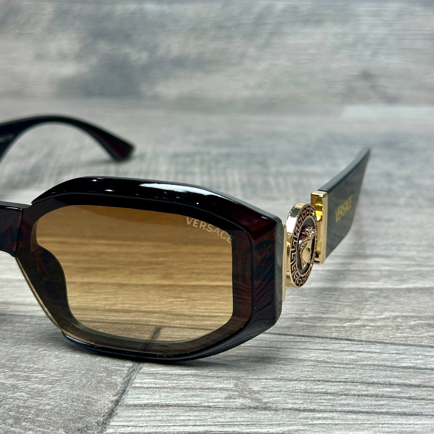 Versace Black Gold G-23