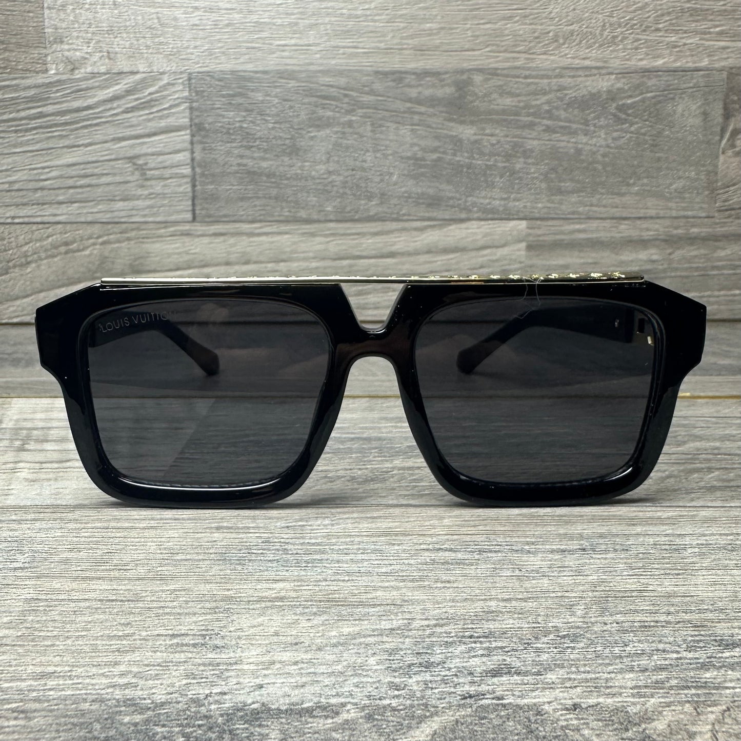 Louis Vuitton  33 - Black 2026