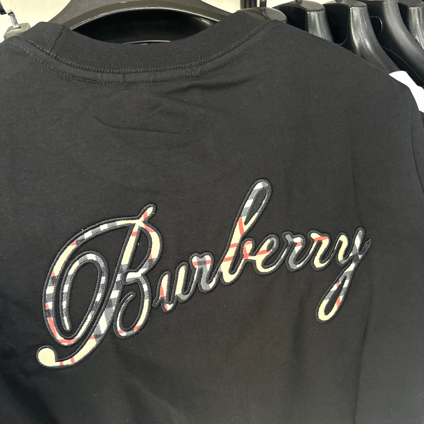 Burberry Black Hologram 2026