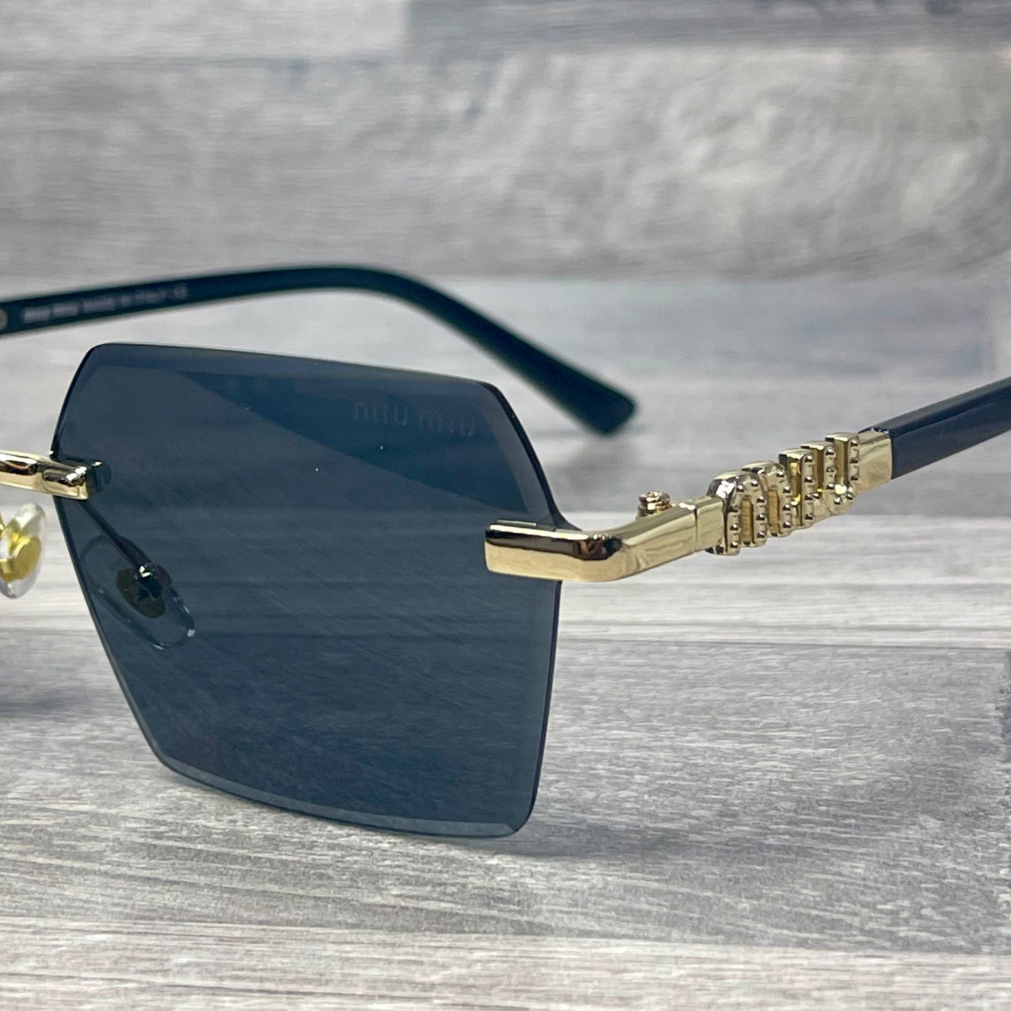 Miu Miu Strass Black 2026