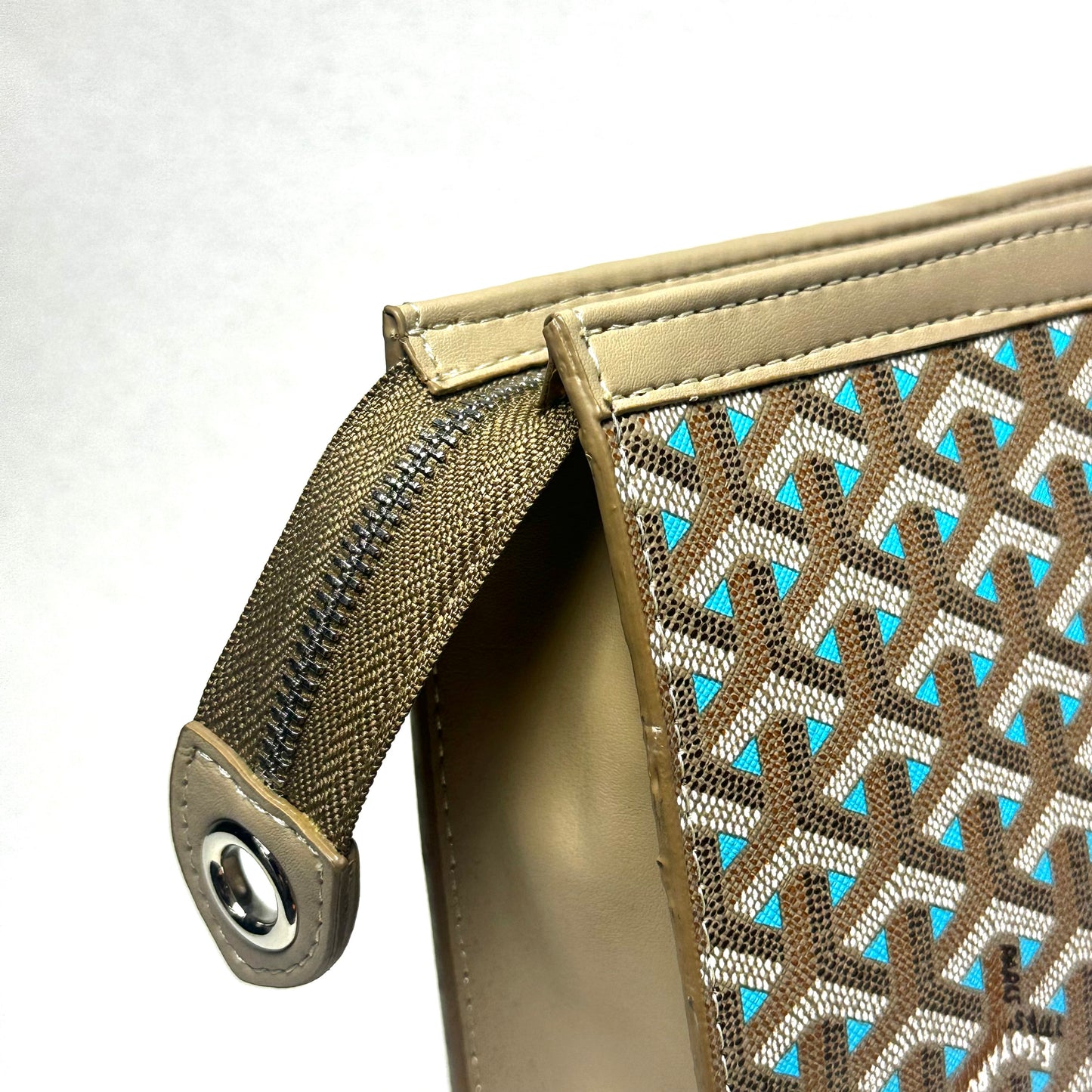 Goyard Envelope Beige