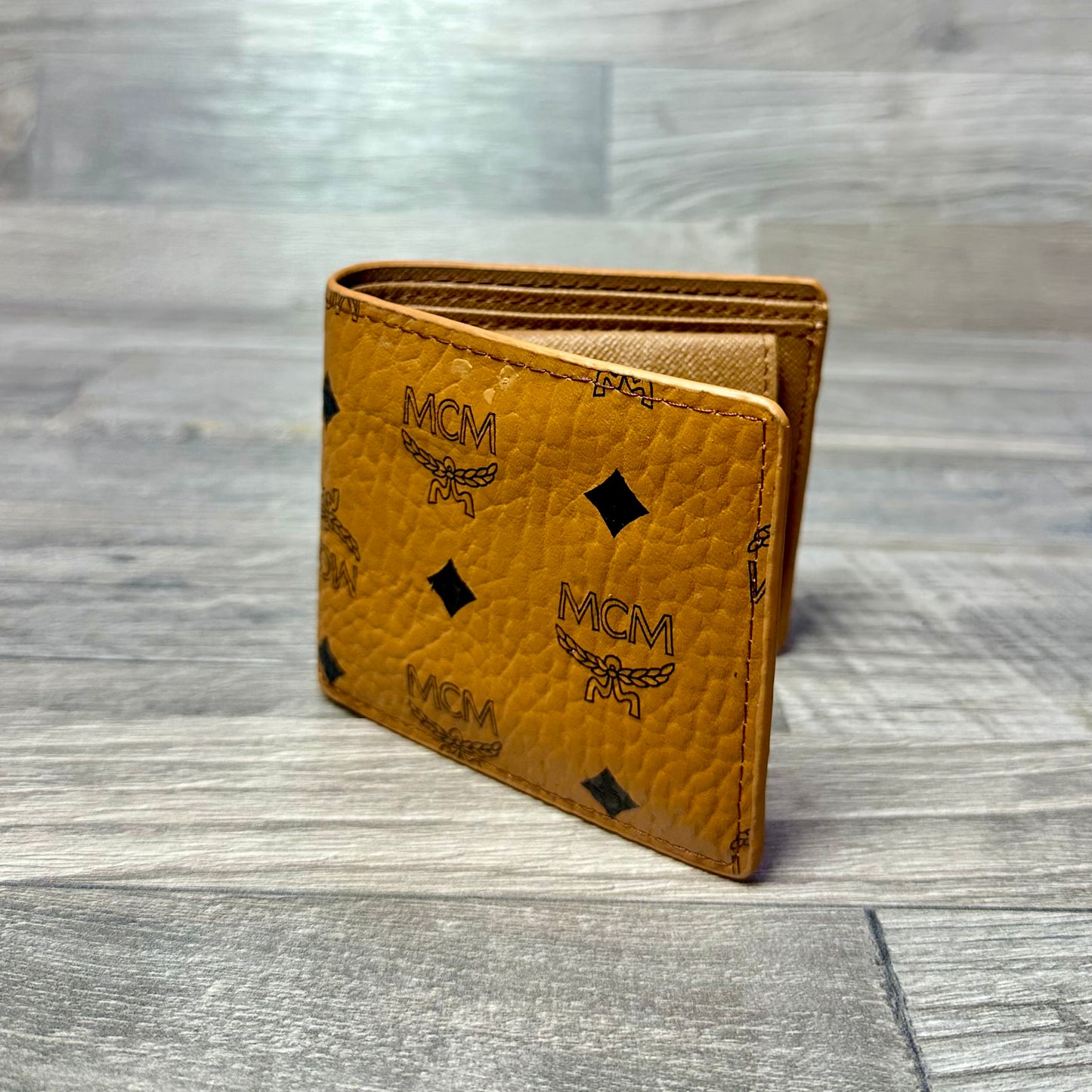 MCM Wallet Small 2026