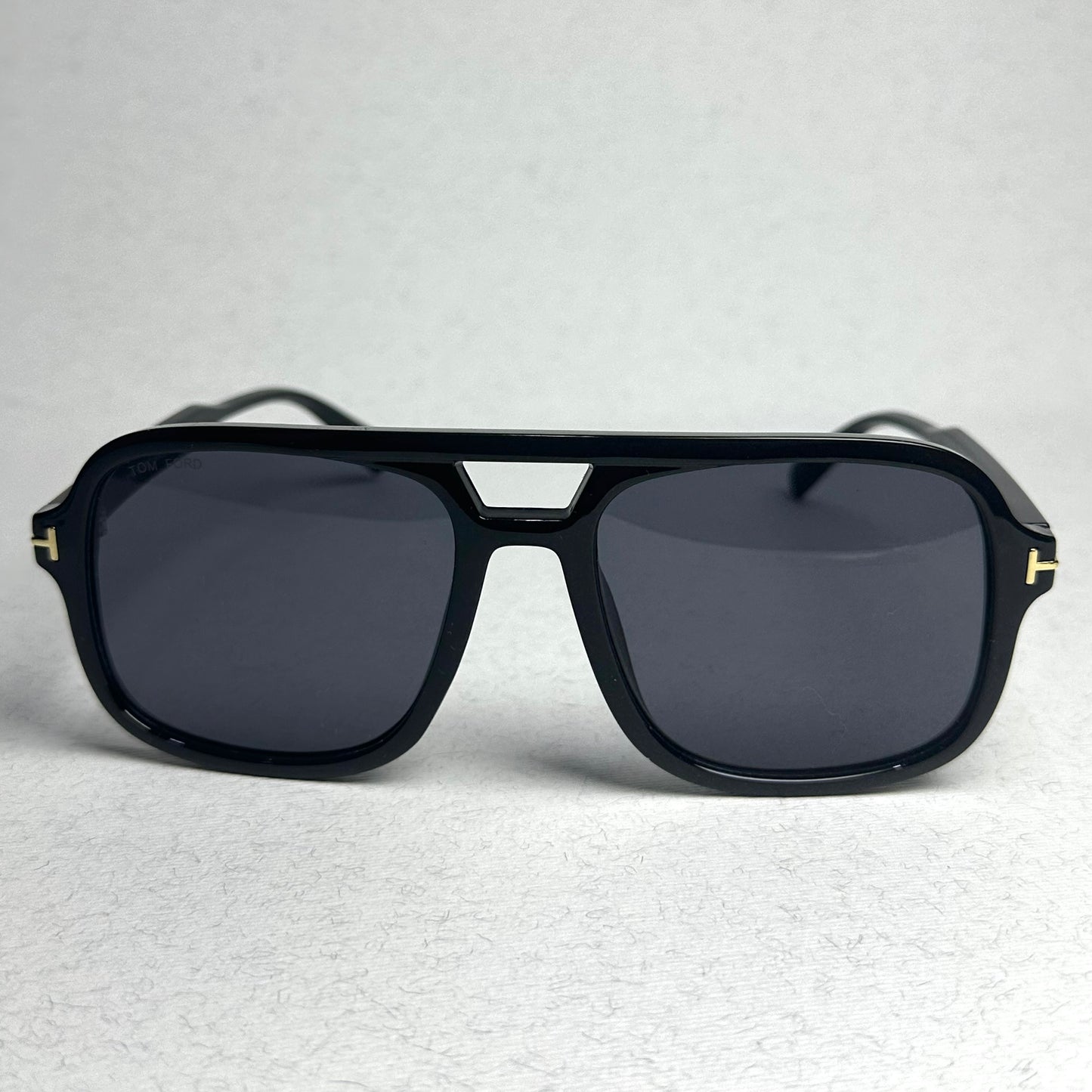TomFord Black Gold F-12