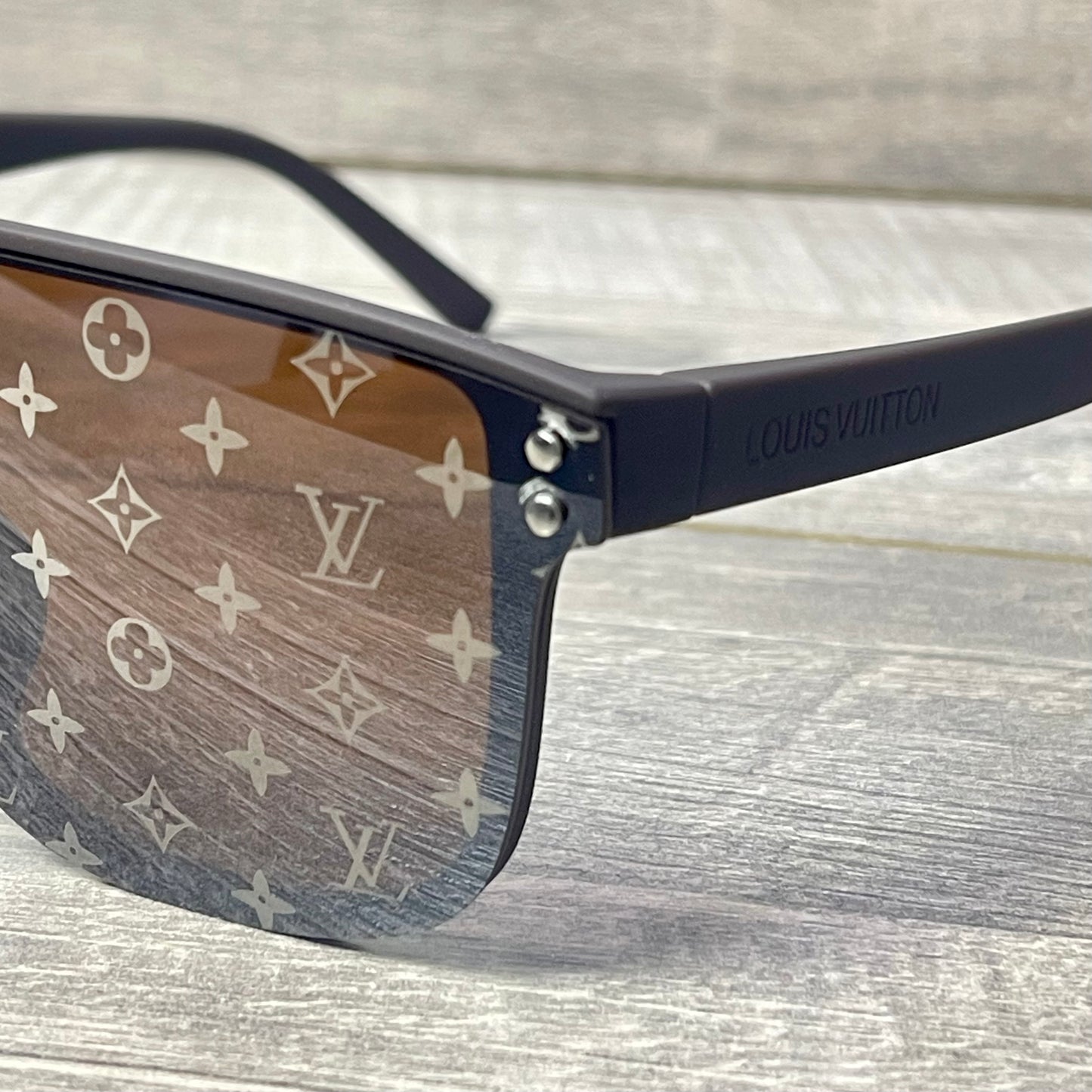 Louis Vuitton Oblique Brown 2026