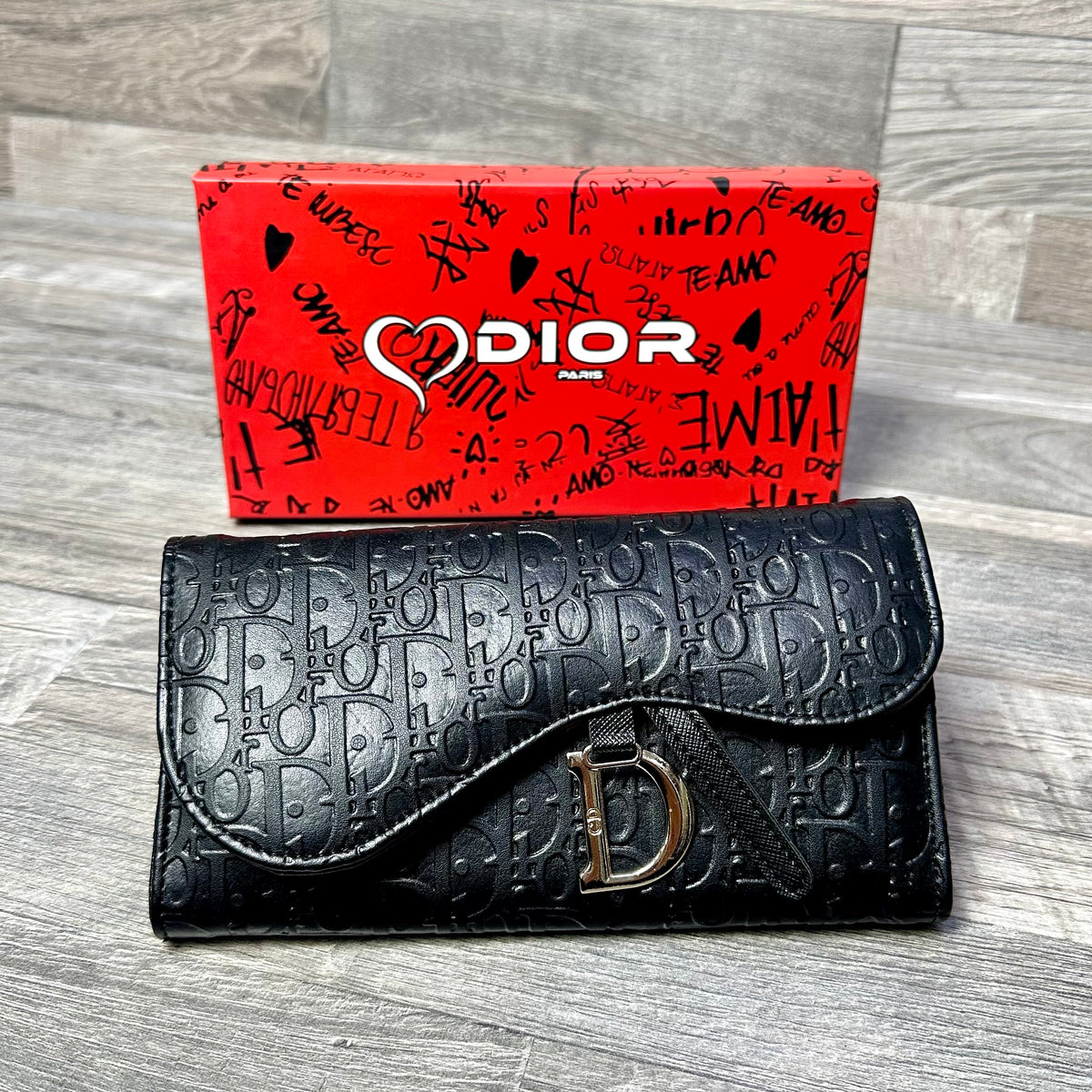 Dior πορτοφόλι μαύρο 2026
