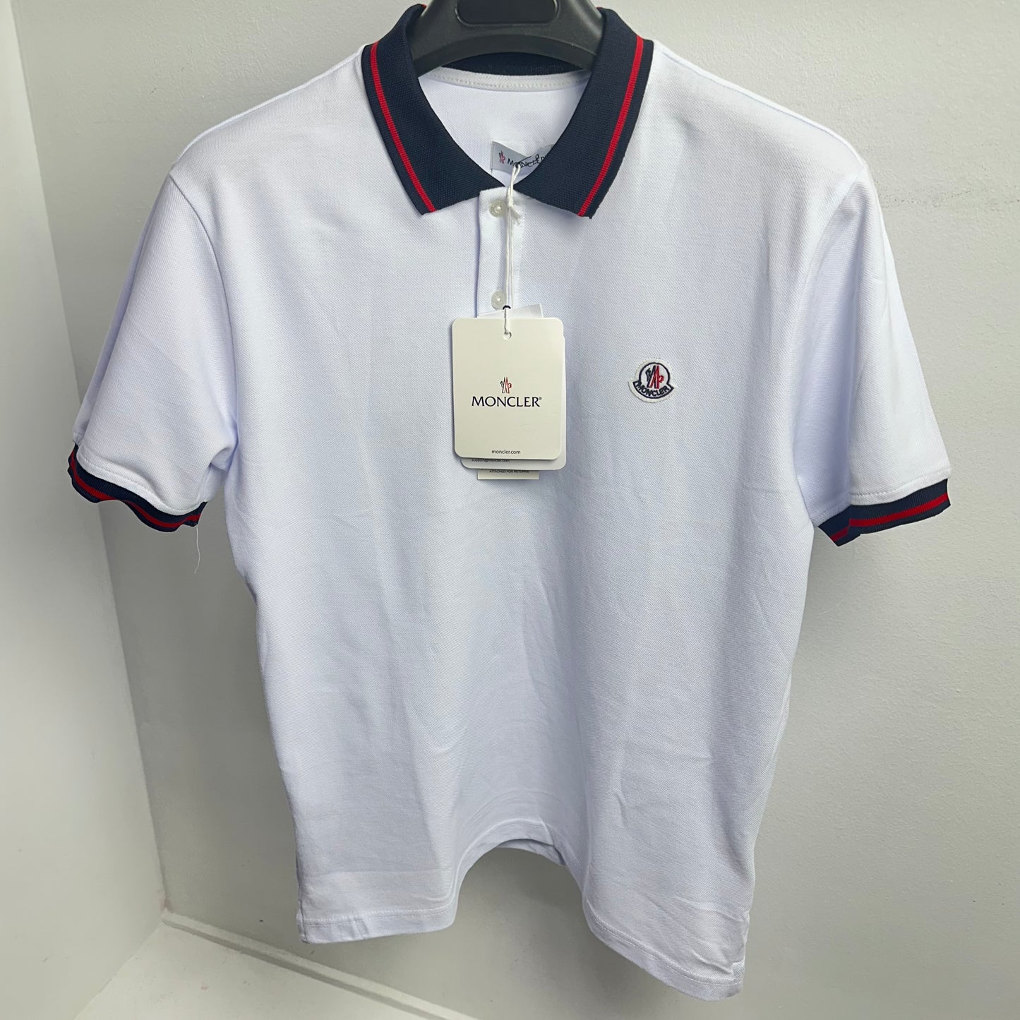 Moncler T-Shirt άσπρο 2026