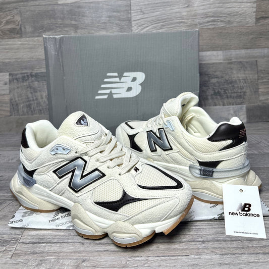 New Balance 9060 Cream Beige