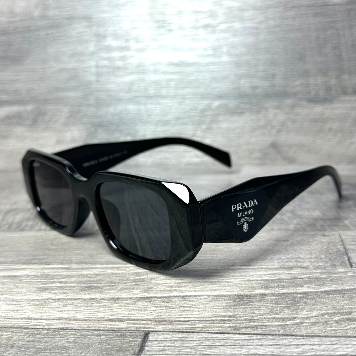 Prada Classic Black Silver  G-72