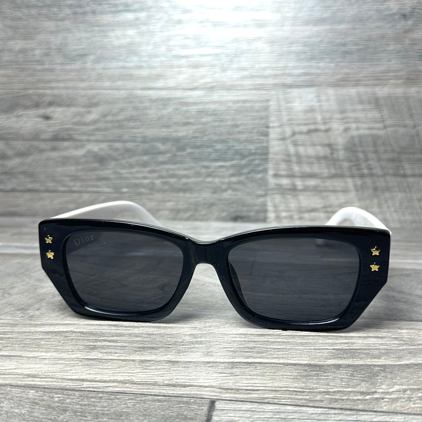 Dior 042 - Black White 2026