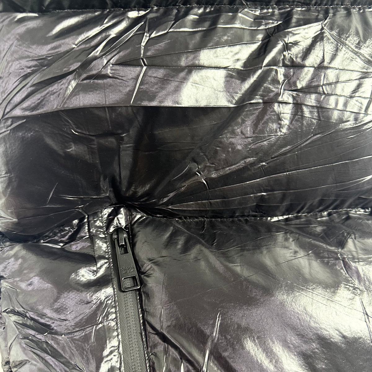 Αμάνικο Prada Black 2026