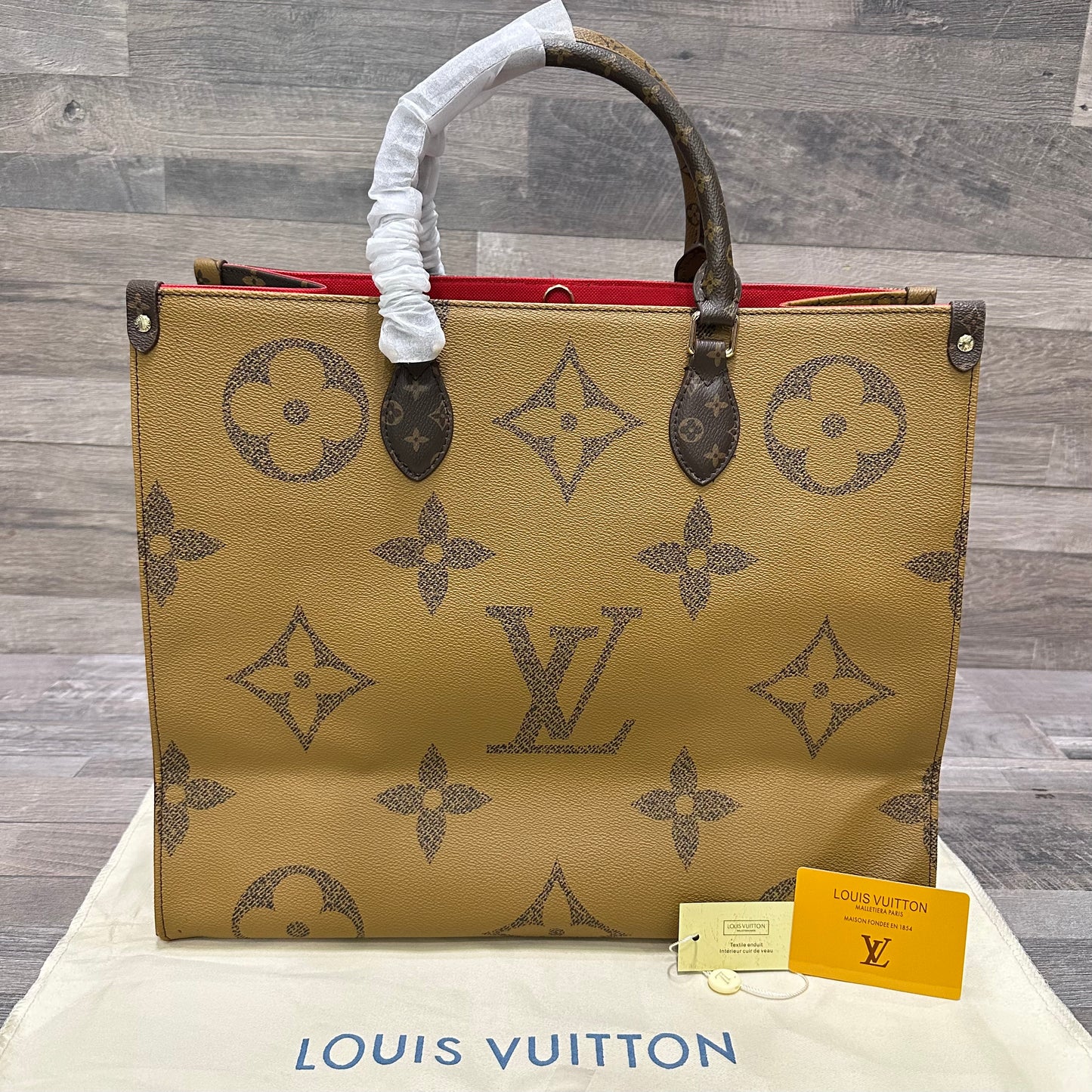 L-V OnTheGo 2025 women’s 087