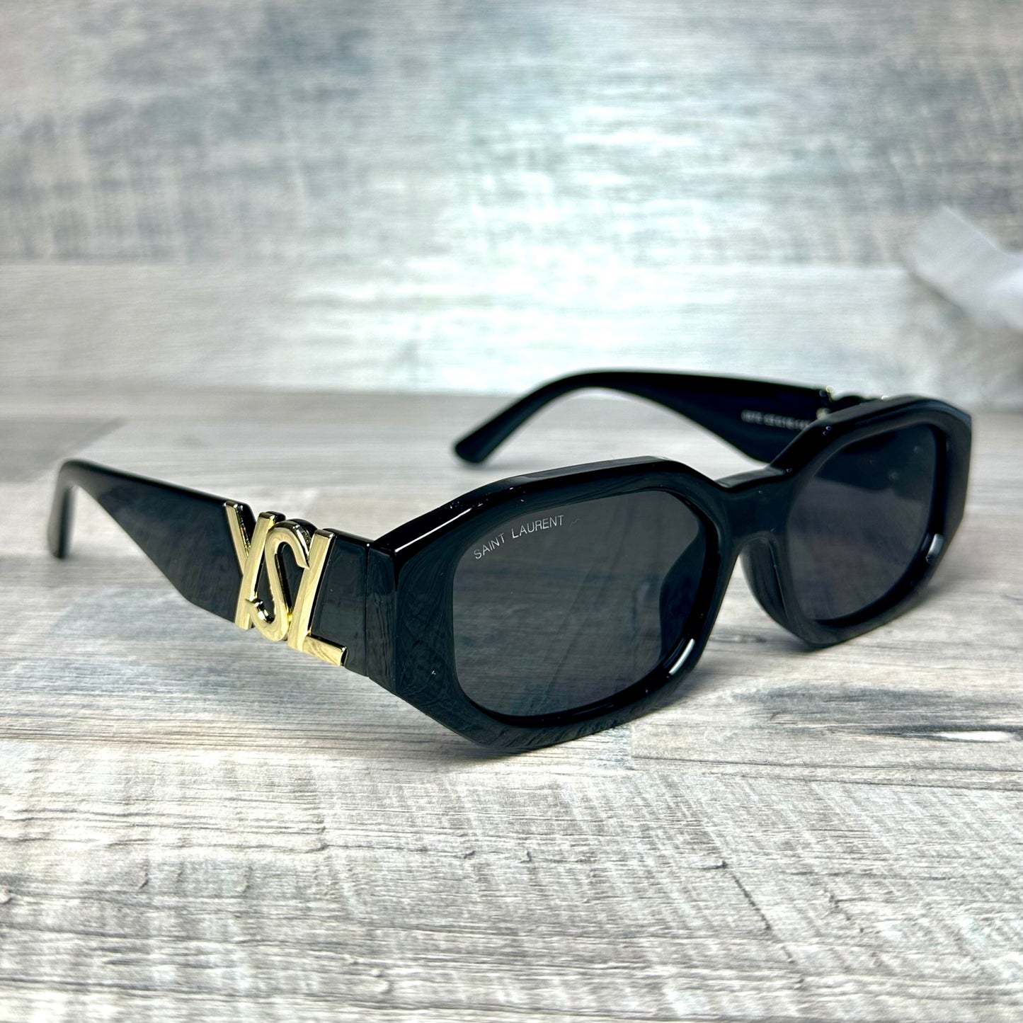 Yves Saint Laurent Black Gold  G-98