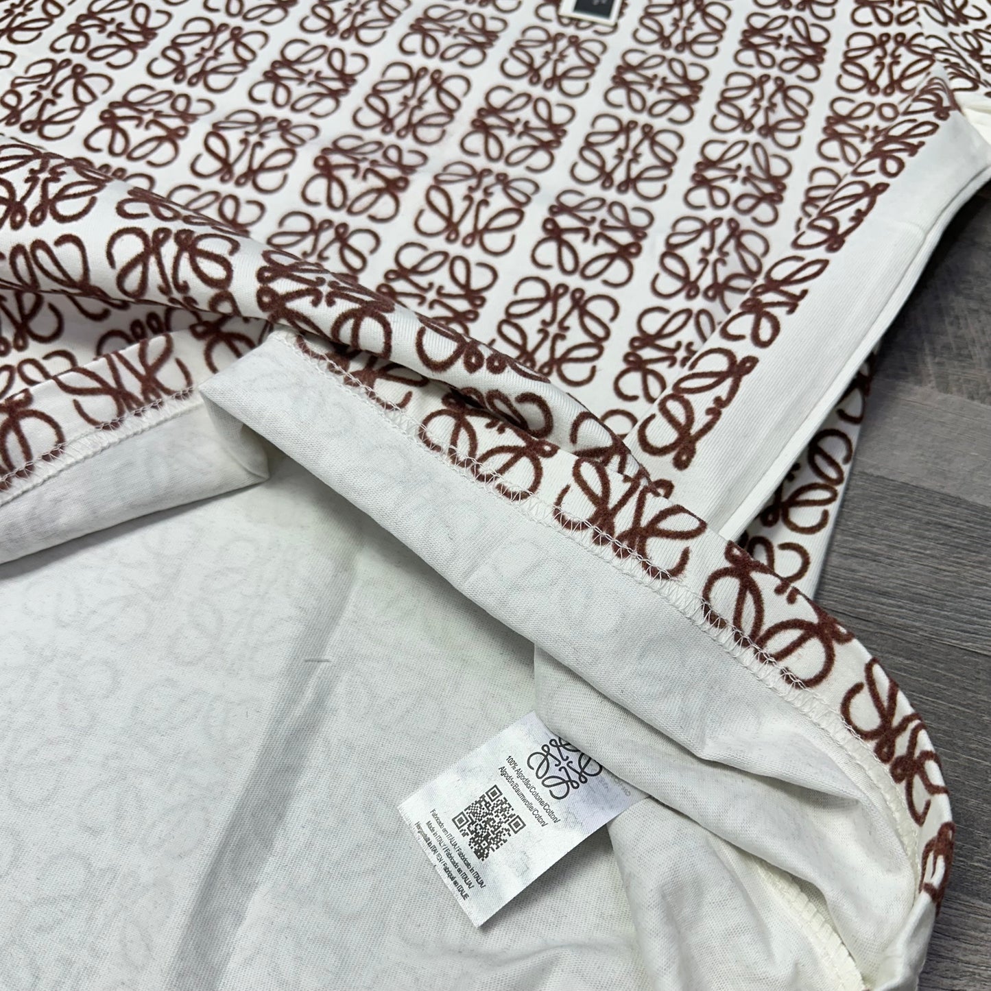 Loewe Embroidered Aluminium 2026