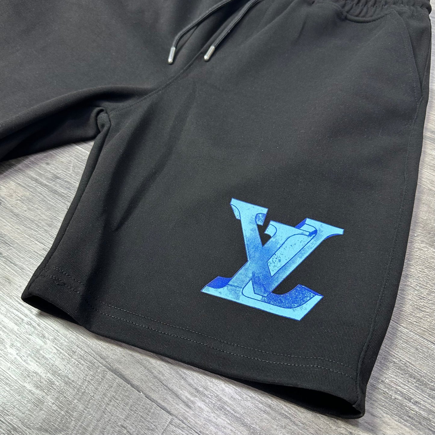 Βερμούδα LV Black 2026
