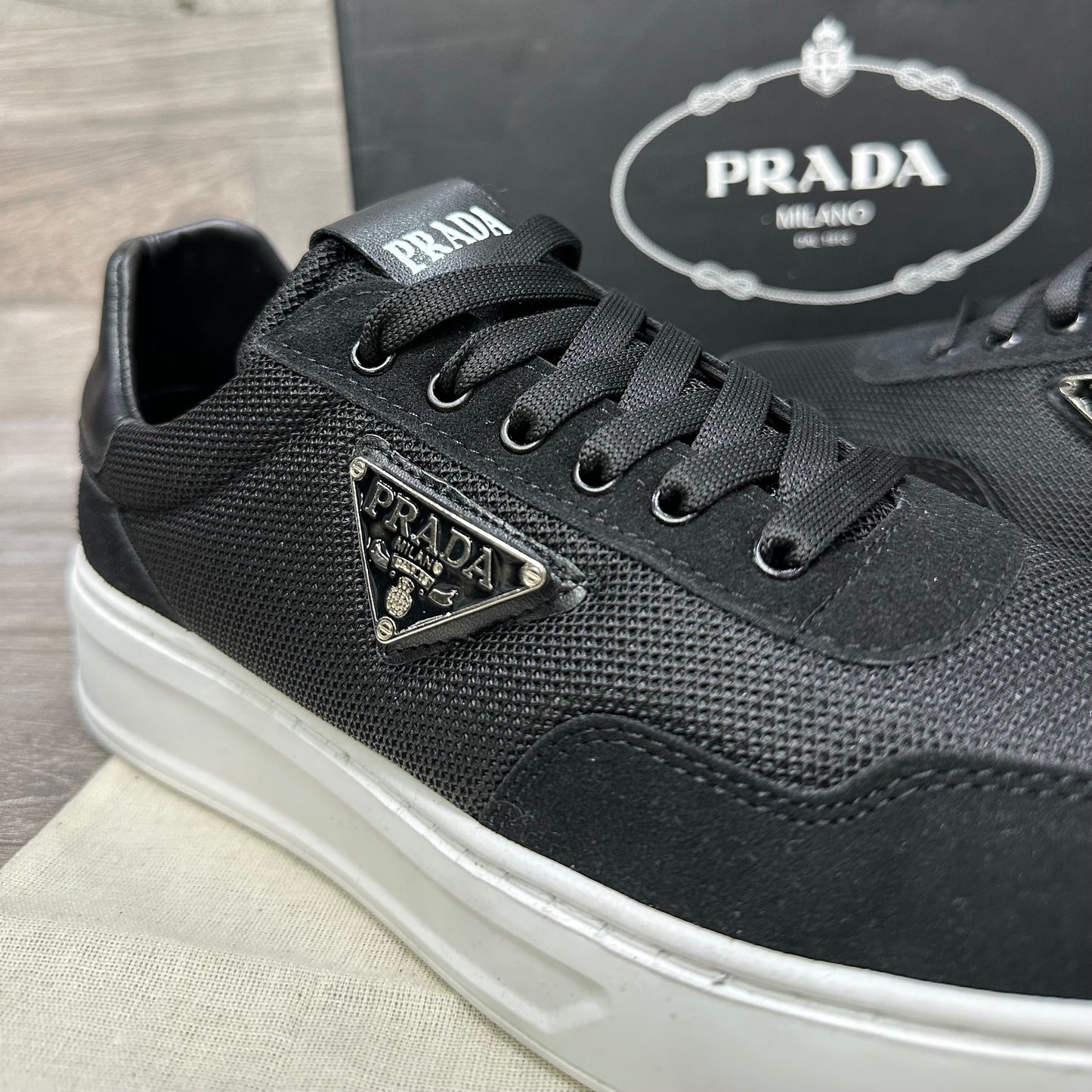 Prada Mens Black - Silver Classic 17 Sneaker