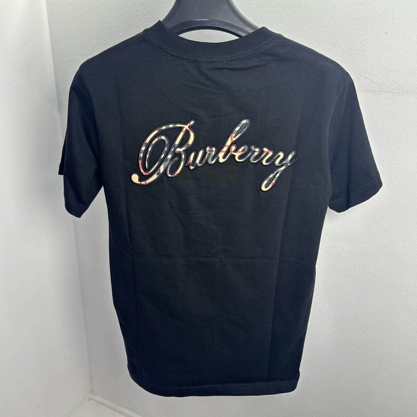 Burberry Black Hologram 2026