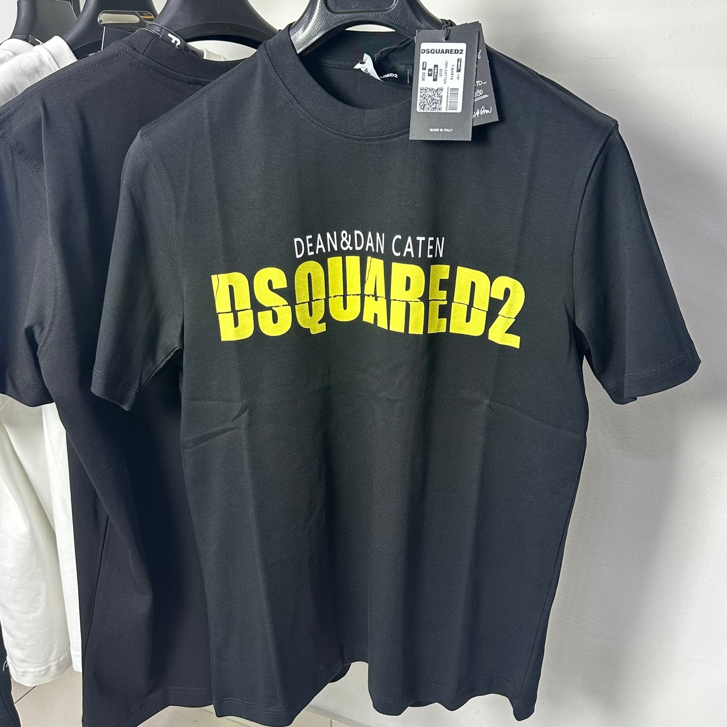 DSQ2 Black Yellow Hologram 2026