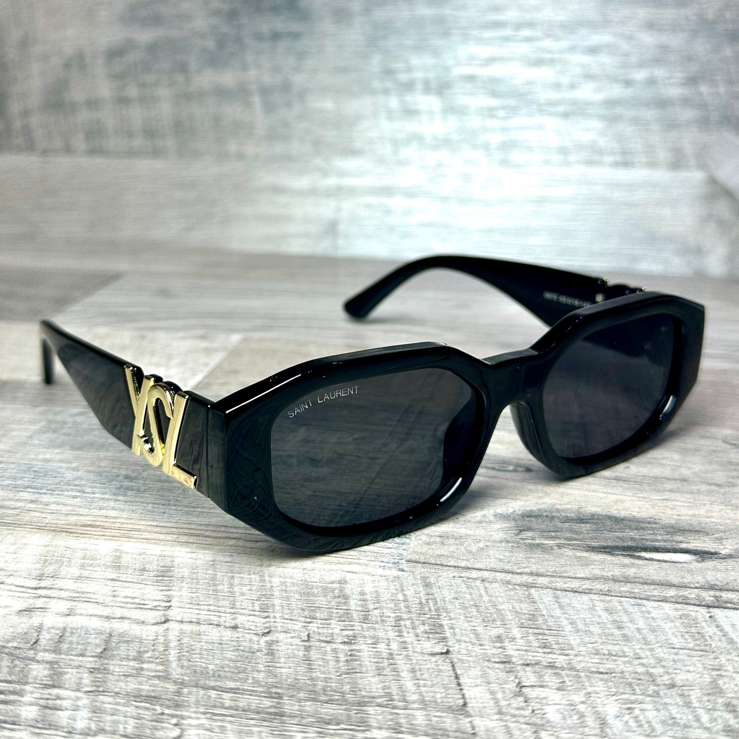 Yves Saint Laurent Black Gold  G-98