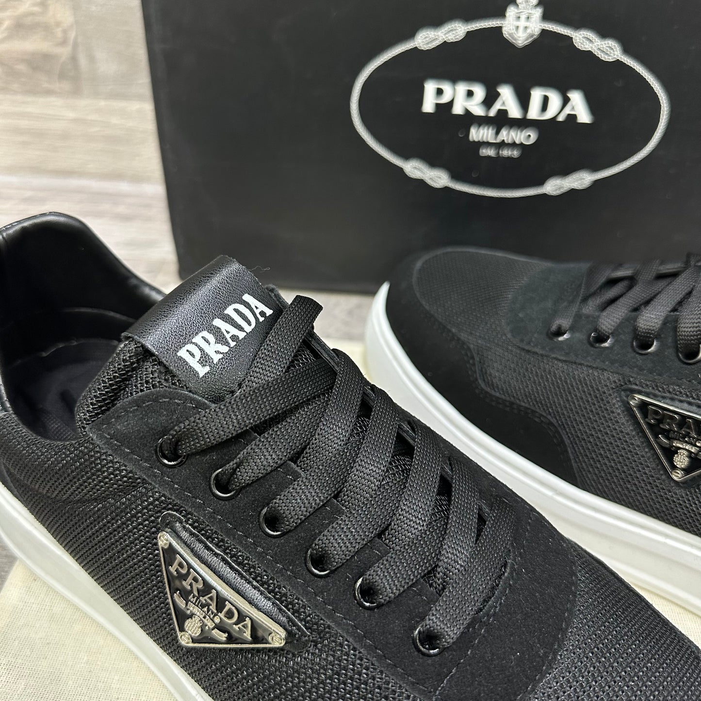 Prada Mens Black - Silver Classic 17 Sneaker
