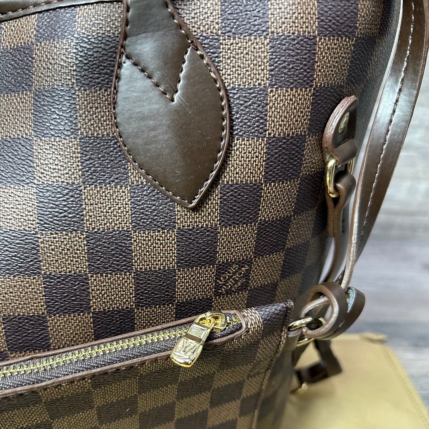 LV Neverfull Handbag Brown bags
