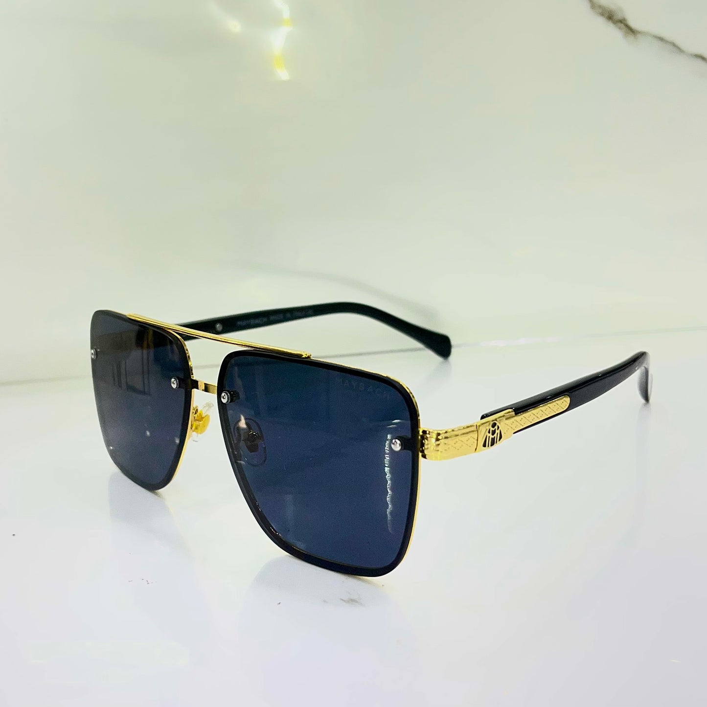 Maybach Classic Gold Black 2026