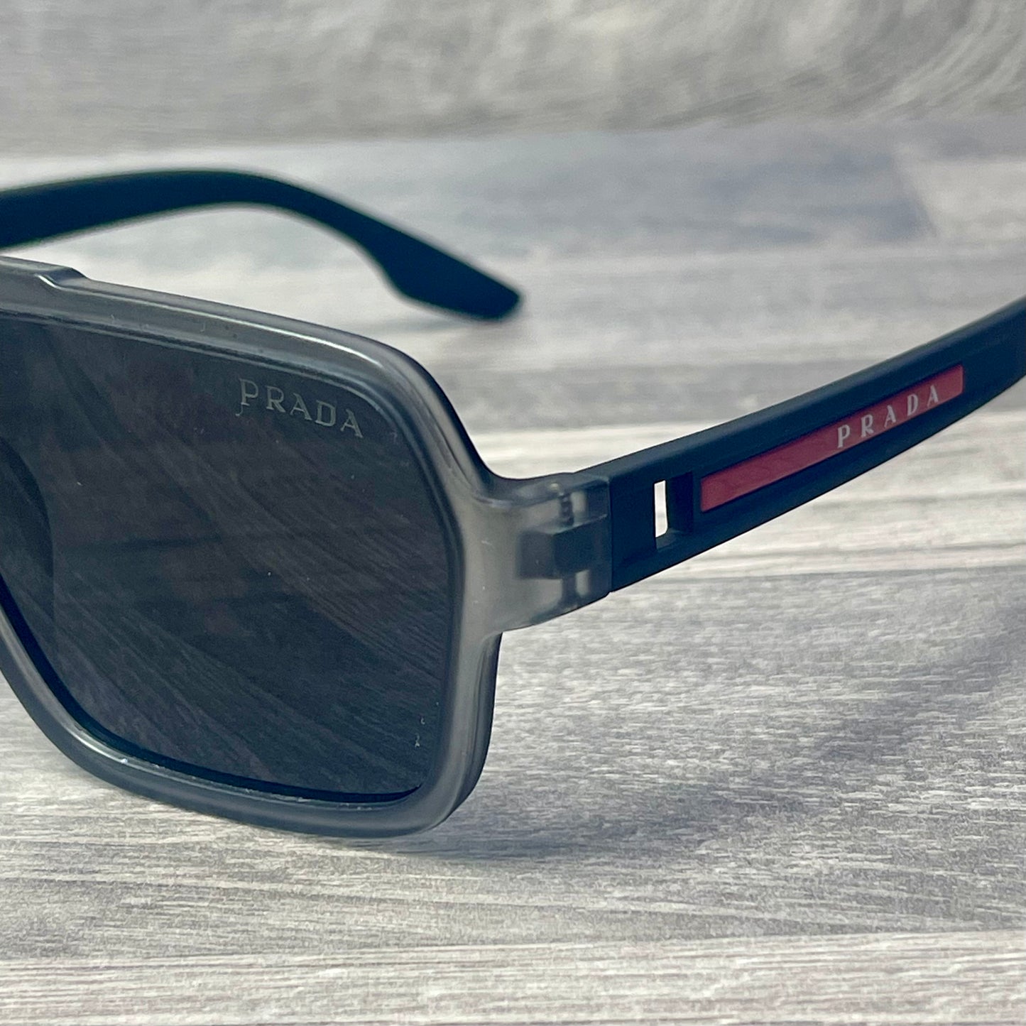 Prada Grey LR 6767
